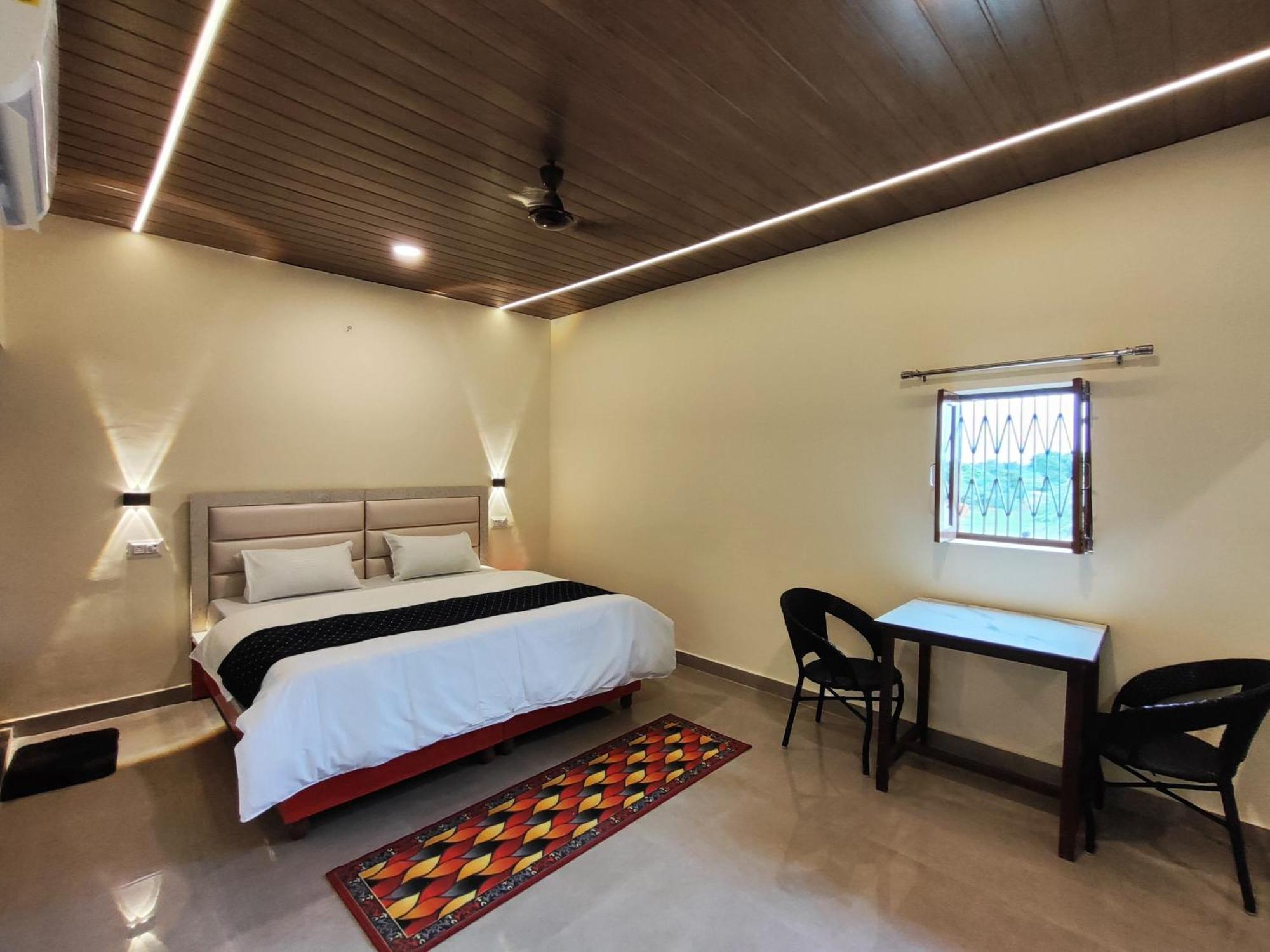 Sunrise Homestay Agra-Rooftop View Taj Mahal Agra  Exterior photo