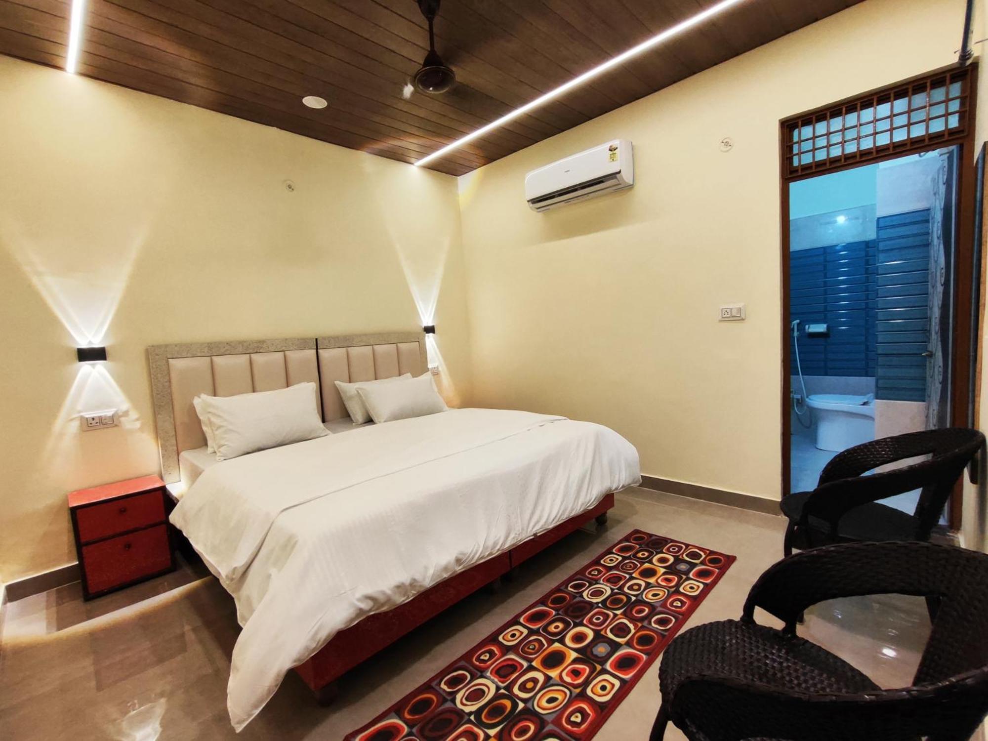 Sunrise Homestay Agra-Rooftop View Taj Mahal Agra  Exterior photo