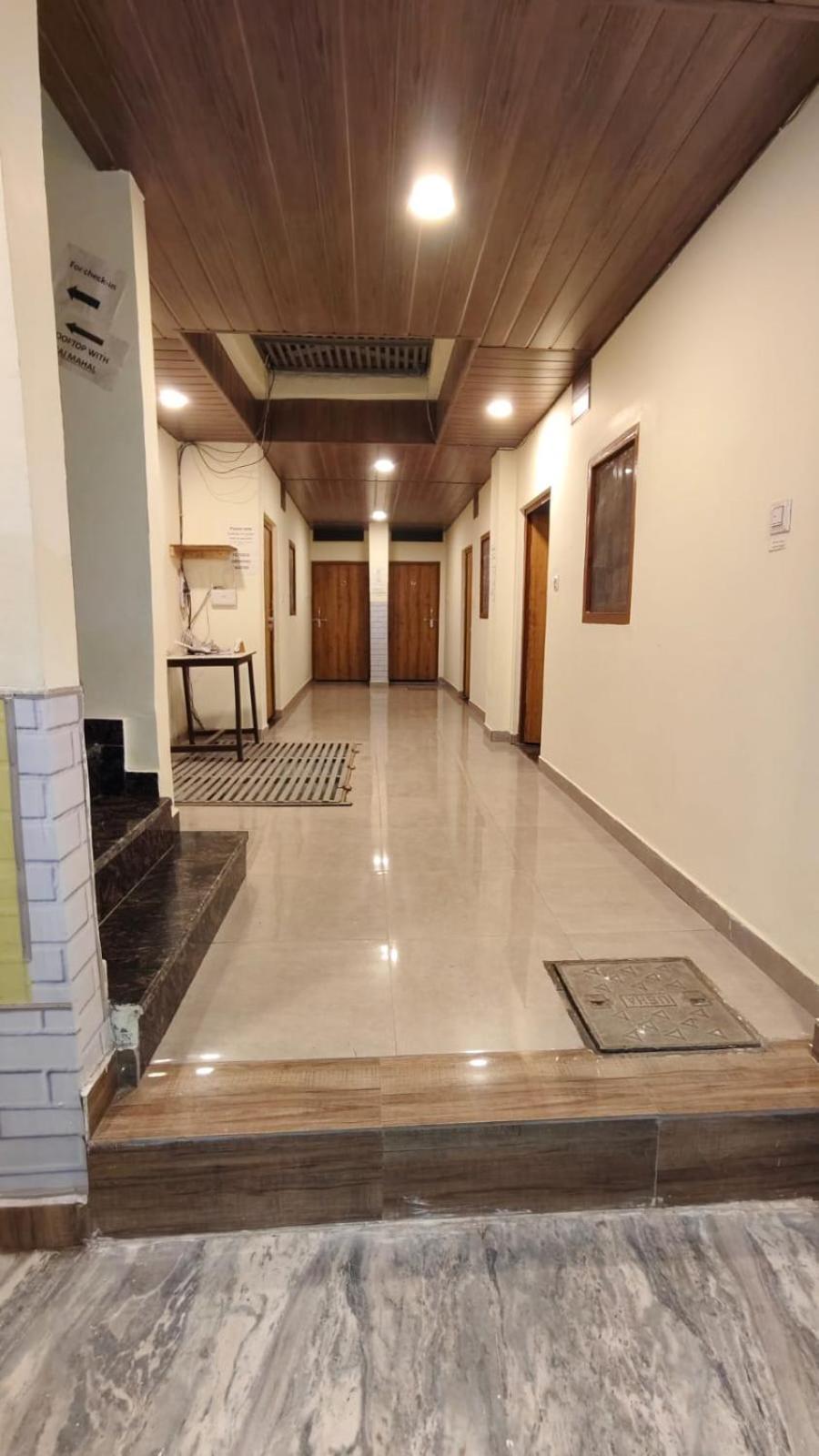 Sunrise Homestay Agra-Rooftop View Taj Mahal Agra  Exterior photo